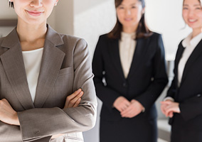 先輩社員の声